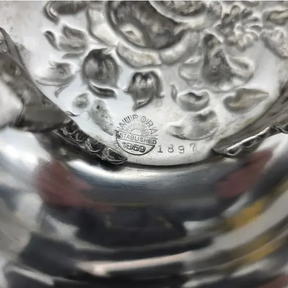 Antique Aurora Silver Plate Repousse 4-Foot Brides Basket Centerpiece 1869-1919 - Picture 9 of 10